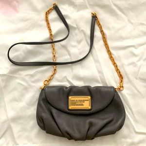 💯Auth MARC by Marc Jacobs crossbody/ clutch handbag in grey w gold hardware